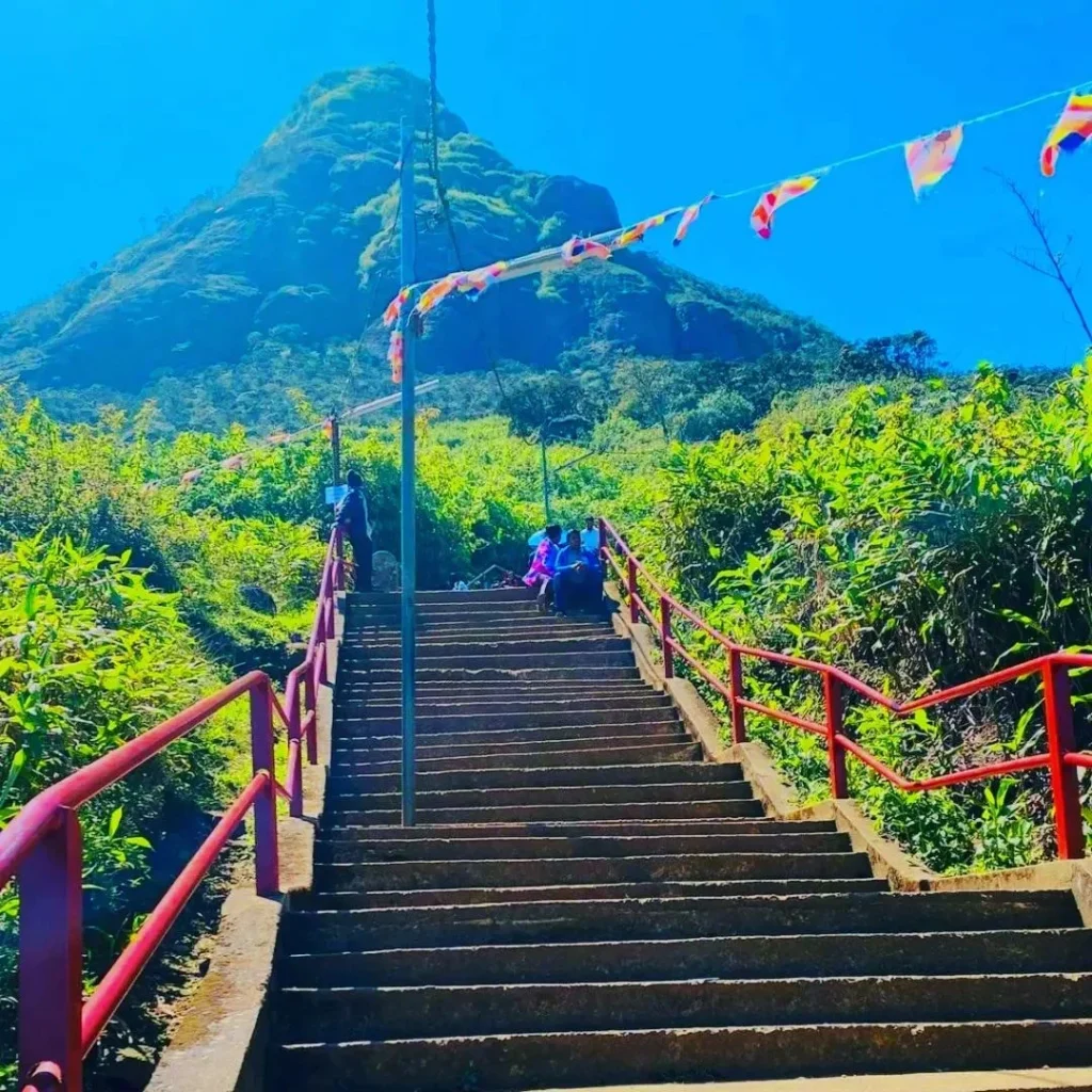 5 Best Hiking Trails In Sri Lanka Adams Peak Nallathanniya trail 5 Best Hiking Trails In Sri Lanka