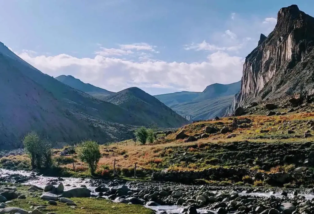 20 Best Things To Do In Ladakh - India Markha Valley Trek - 20 Best Things To Do In Ladakh - India
